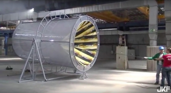 史上最大「空氣加農砲」！看到它最終打破「世界紀錄」的場景每個人都激動萬分！