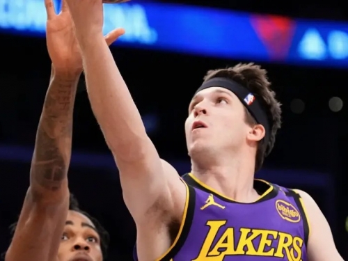 NBA》Austin Reave狂砍38分！湖人102：101擊敗籃網　詹皇轟29分