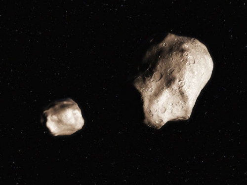 科學家發現兩顆最年輕小行星 只有300歲