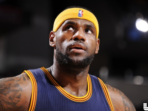 真的不換人？騎士堅持派JR先發  詹皇表示：不改變打法！