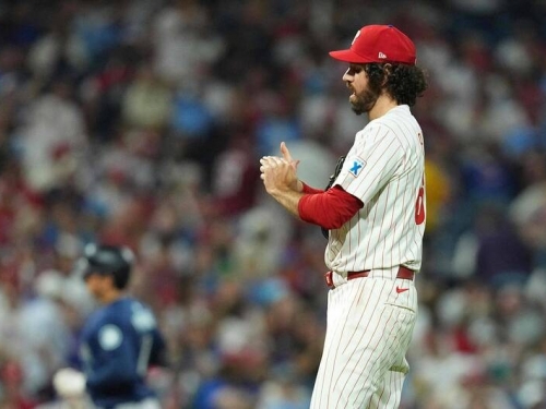 MLB》又爛又痛！ 費城人將防禦率破8的2.6億前守護神羅馬諾放IL