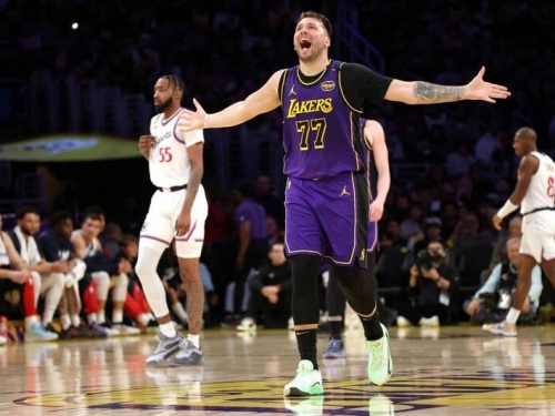 NBA》湖人板凳成勝負關鍵 東契奇讚不絕口：沒有他們不可能贏球