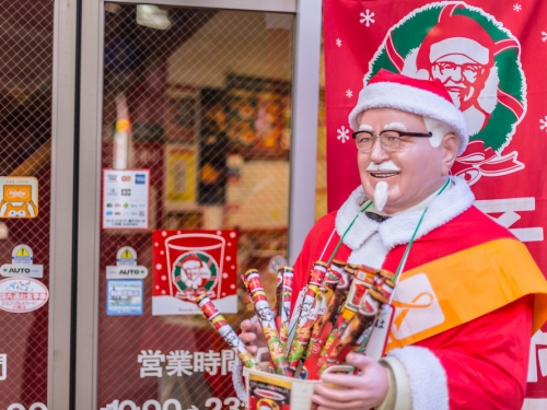 他們的聖誕節不一樣！特搜全球 6 國特色耶誕習俗　原來日本人必搶「肯德基」來嗑？