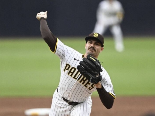MLB》強投席斯8.1局0失分！教士「背靠背靠背」開轟擊退太空人