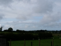 《目擊分享》在北愛爾蘭拍到外星船艦偽裝成雲彩！？