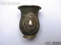 苗族女孩玩泥巴「撬」出青銅杯　疑為古夜郎國宮廷所用