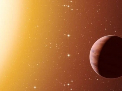 這顆系外行星的環境是如此極端，以至於在其大氣中存在著汽化的岩石