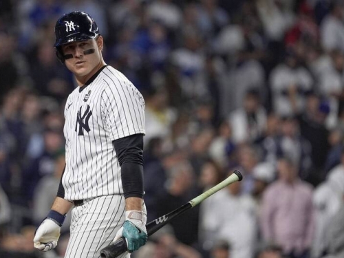 MLB》洋基不執行5.4億球隊選項 303轟明星重砲成自由身後何去何從？