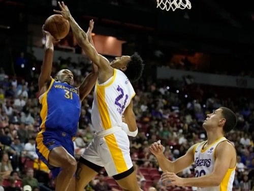 NBA》勇士以Exhibit 10合約 簽下 Javan Johnson 與 Donta Scott