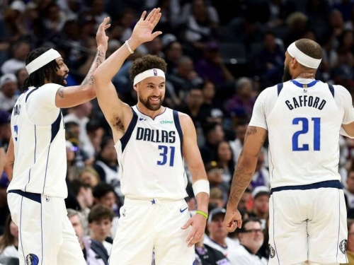 NBA附加賽》戴維斯、湯普森合砍50分率獨行俠淘汰國王 與灰熊爭第8種子