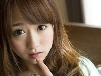 AV劇本被網友撿到！「G奶人妻」白石茉莉奈新作大曝光