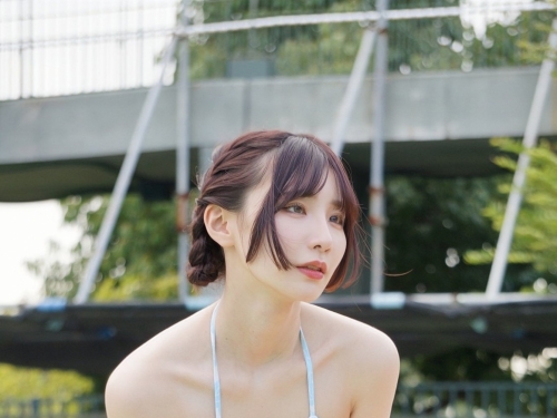 Nia歡渡23歲生日！她慶祝的方式是⋯