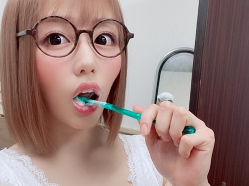 防疫型AV女優！　最辣AV女優DJ「浜崎真緒」教大家如何洗手，太辣留言徹底歪樓！