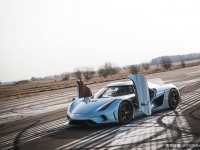 嘉鎷興業新年報驚喜 《Koenigsegg》即將於2016年正式來臺