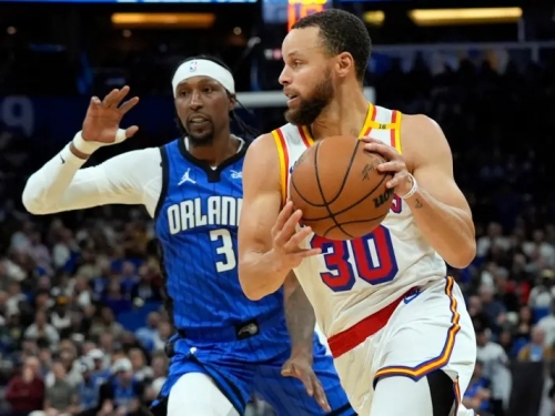 NBA》Curry單場狂轟56分！超越「張伯倫」　寫下NBA唯一超狂紀錄