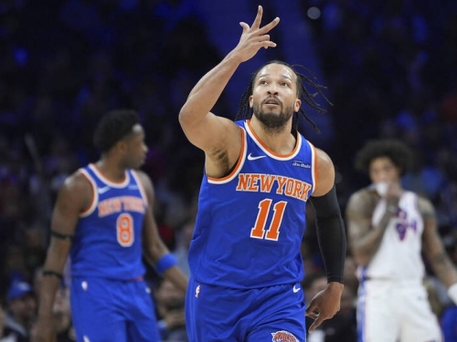 NBA》布朗森決勝時刻上演飆分秀 尼克OT氣走七六人