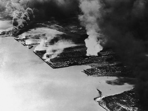 硝酸銨爆炸有多可怕？73年前一艘化肥貨船竟炸燬了上千座建築