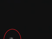 《美國加州拍到低空飛行的三角形UFO！》