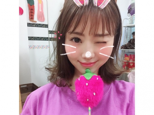 甜美櫻花妹「池端レイナ」來台發展擄獲台男心　笑起來讓人秒戀愛