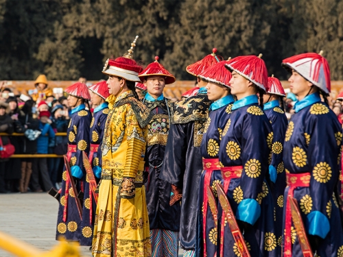 為何清朝宮女都是八旗貴族 太監卻清一色漢人？
