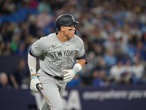 MLB》開轟前偷瞄休息區引發質疑 賈吉回應了