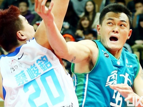 SBL／吳岱豪遭富邦解約官司 法官勉吳往前走