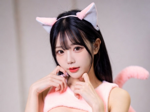 My Korean Girlfriend # 1 Cat Sells Cute