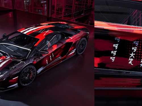 這設計太牛！Lamborghini 六本木「The Lounge」開張，秀一波山本耀司聯名「呵呵大牛」