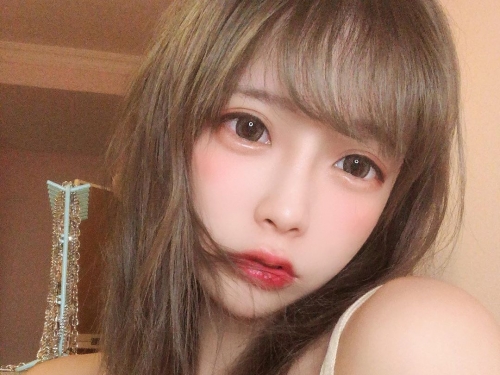 中國超萌Coser「Eroko」乍看以為櫻花妹　色到名字也要叫エロ！