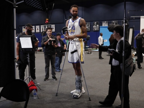 NBA》季前勇士又爆傷情 先發中鋒開季恐缺席