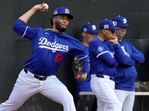 MLB》只投1場就被下放後遭DFA！ 道奇火球男費南德茲轉戰新東家