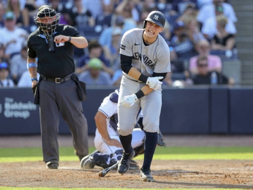 MLB》洋基大驚奇「米飯哥」遭砸傷退！ 本人坦言：確實有點痛