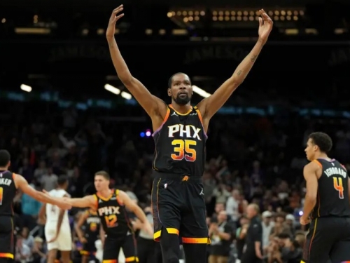 NBA》詹皇一句話促驚天交易？　 KD「空降熱火」打造無敵陣容