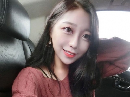 高中生長這樣合理嗎?!大眼正妹「熊兒」清秀顏值＋迷人微笑，完全讓人招架不住！