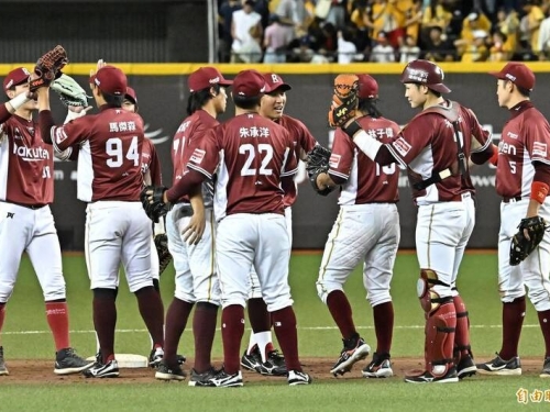 台灣大賽》樂天桃猿3次盜壘都成功 有2次延續攻勢得到分數