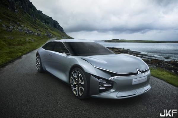 《Citroen CXperience Concept》預告巴黎正式首演