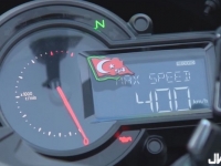 26秒衝上400km/h！這部重機快到難以想像