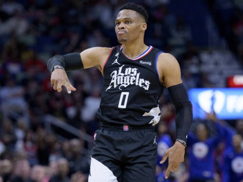 NBA》 季末「洛城內戰」砲打老東家湖人？魏少淡定這麼說