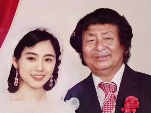 他曬1婚紗照笑「表舅長得好潦草」 2.6萬人看新娘顏值讚翻