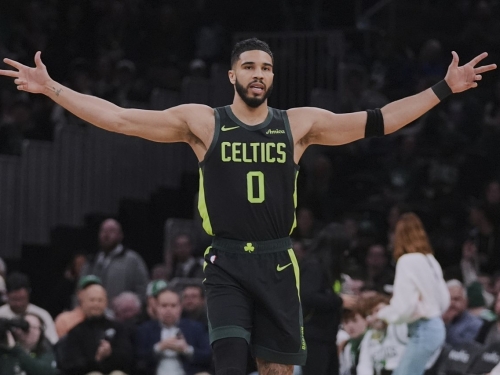 NBA／泰托姆三節飆35分輕取76人 主帥讚：太優秀了