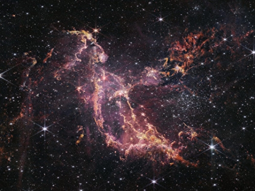 NASA新發現：恆星在星圖的塵埃中形成
