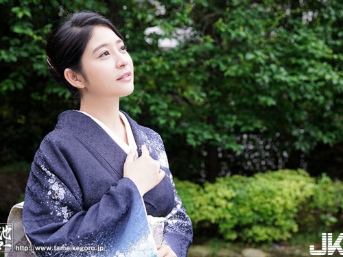 再見了，めぐり！G奶發片女王引退作「剃毛解禁」 巨乳傳奇「光」榮謝幕！