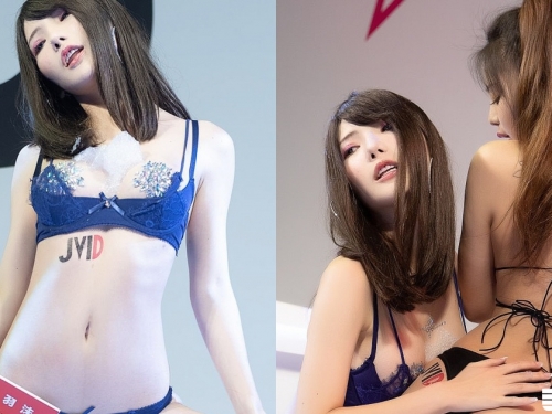 刺激滿點「雙姝共洗」！羽沫「激情泡泡浴」TRE現場與女郎上演女體交纏！
