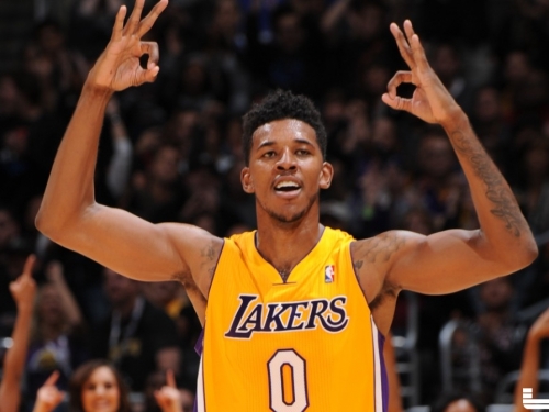 勇士三巨頭出馬招募「黑人問號哥」！前湖人射手尼克楊加盟勇士