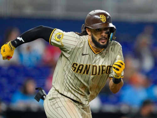 MLB》小塔提斯3長打4打點、桑契斯敲轉隊首轟 瑪斯古夫好投壓制馬林魚