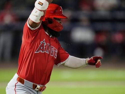 MLB》倫吉佛9局關鍵安逆轉光芒 天使開季7勝3敗追平隊史紀錄