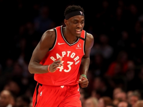 暴龍史上最偉大的球員？德羅森點名他