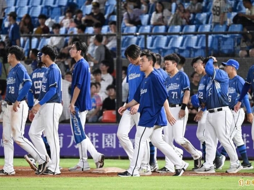 中職》富邦悍將擊出14安 卻以1：2敗給樂天桃猿