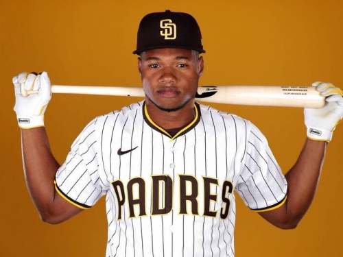 MLB》曾單季11轟的教士外野手今遭釋出 傳將轉往日職球隊發展