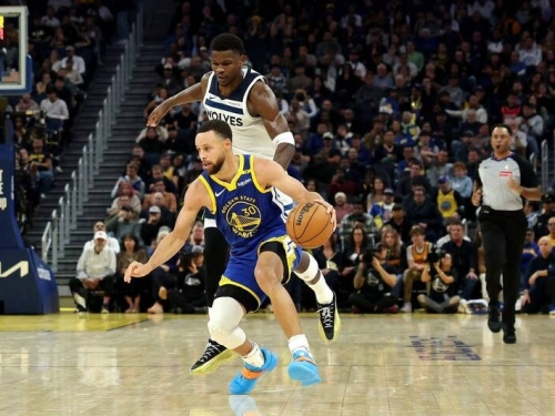 NBA》柯瑞回歸拿23分沒用 勇士慘輸灰狼吞對戰5連敗